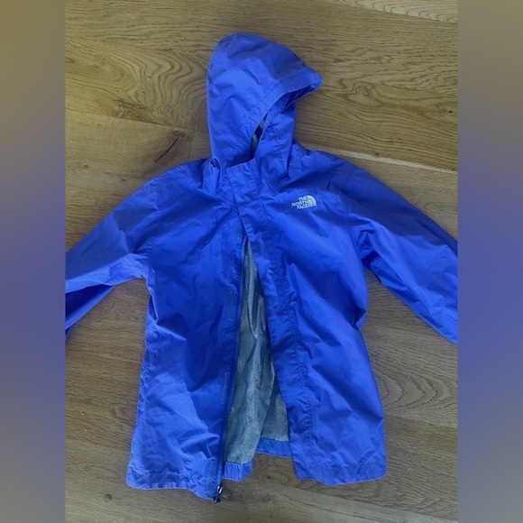 The North Face Kids Raincoat in Vibrant Blue - Picture 1 of 4